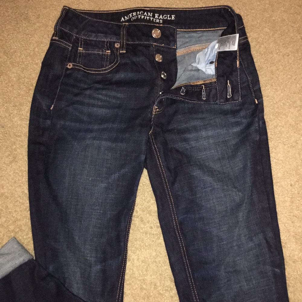 American Eagle Tomgirl Jeans